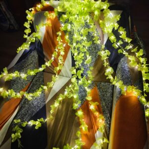 Flower Light Chain..5 Dynamic Lighting Motions...10 Strips of Cascading Floral LED Lights