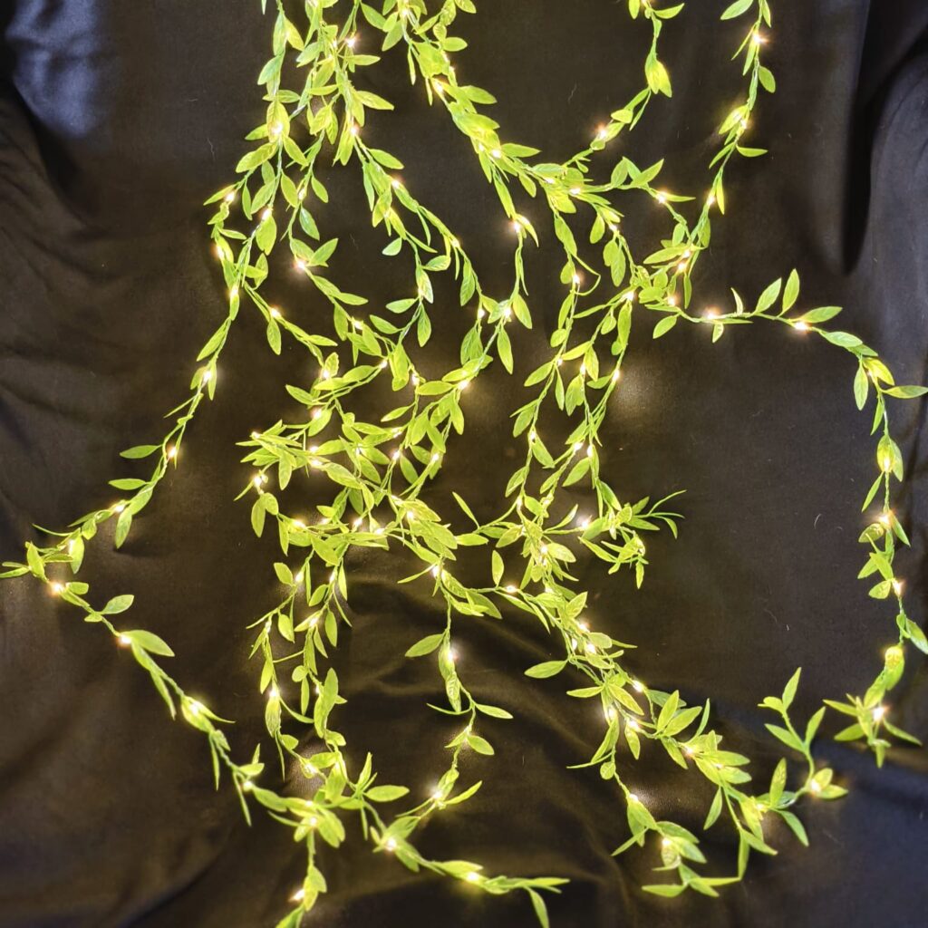 Leafy Chain Lights – Warm White Decorative String for Home & Festive Decor